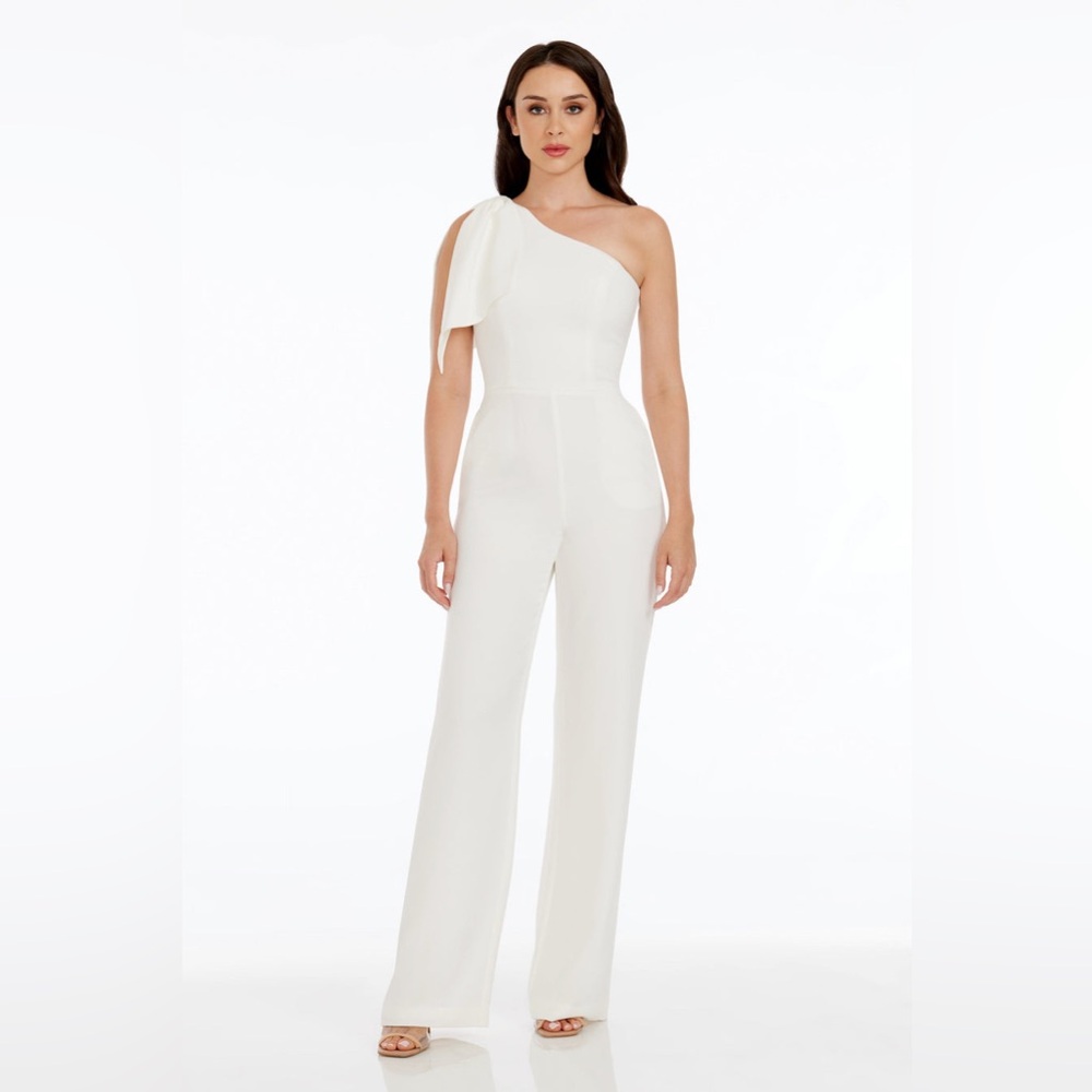 Dress The‎ Population Tiffany One Shoulder Jumpsuit Size M Off White